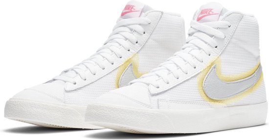 Nike Sneakers - Maat 38.5 - Vrouwen - wit/geel/zilver | bol.com