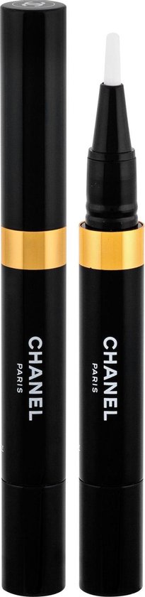 Chanel Eclat Lumiere Highlighter Face Pen Review