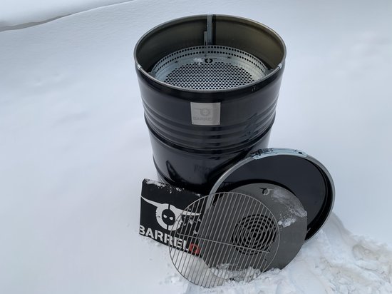 BarrelQ Big 200 L olievat multifunctioneel houtskool barbecue- vuurkorf- statafel in één met Teppanyaki grill plaat en beschermhoes van BarrelQ — afbeelding 4