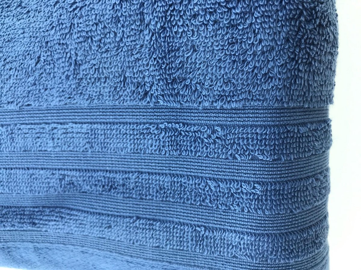 Douchelakens dik en zacht Maui Deep Sea Blue set van 2 stuks Amerikaans Pima katoen 70 x 140 cm - CottonCounts