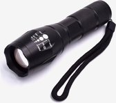 RONSIE® Militaire LED zaklamp - 2000 Lumen - Waterdicht - Zwart - donker - verschillende standen