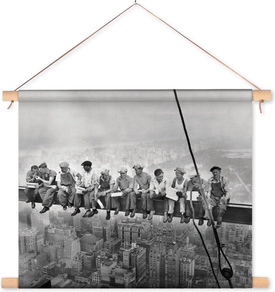 Textielposter / Wandkleed Lunch atop a Skyscraper - 60x50 cm