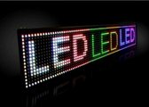 LED WiFi bord met scrollende tekst