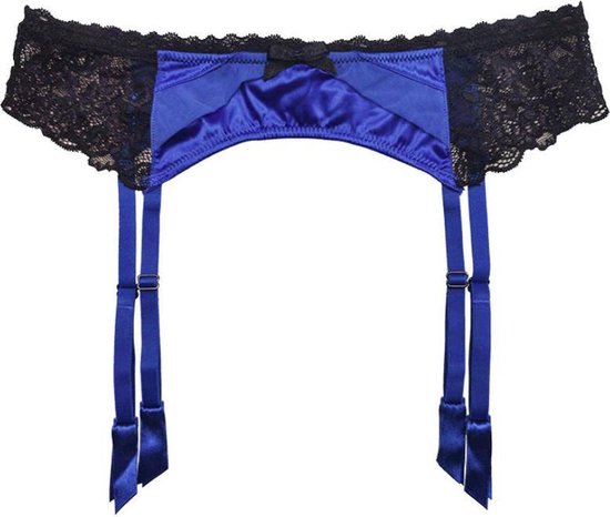 Jarretelgordel met string en nylons