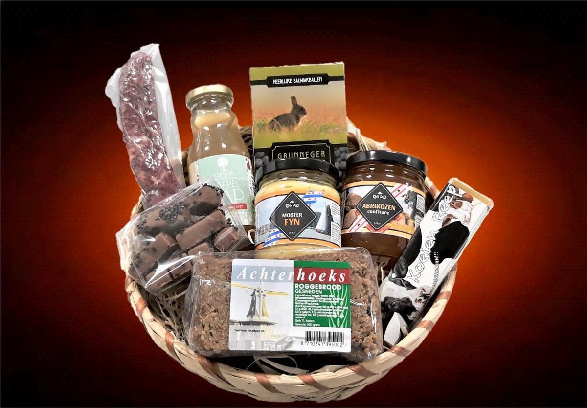 """Smikkelmand Noord Oost Nederland"" streekproducten geschenkpakket relatie geschenk cadeau / k