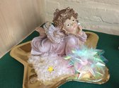geschenk : engeltje met decoratieve strik