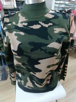 MAY, dames sweater camouflage groen, met sierknopen, maat one size