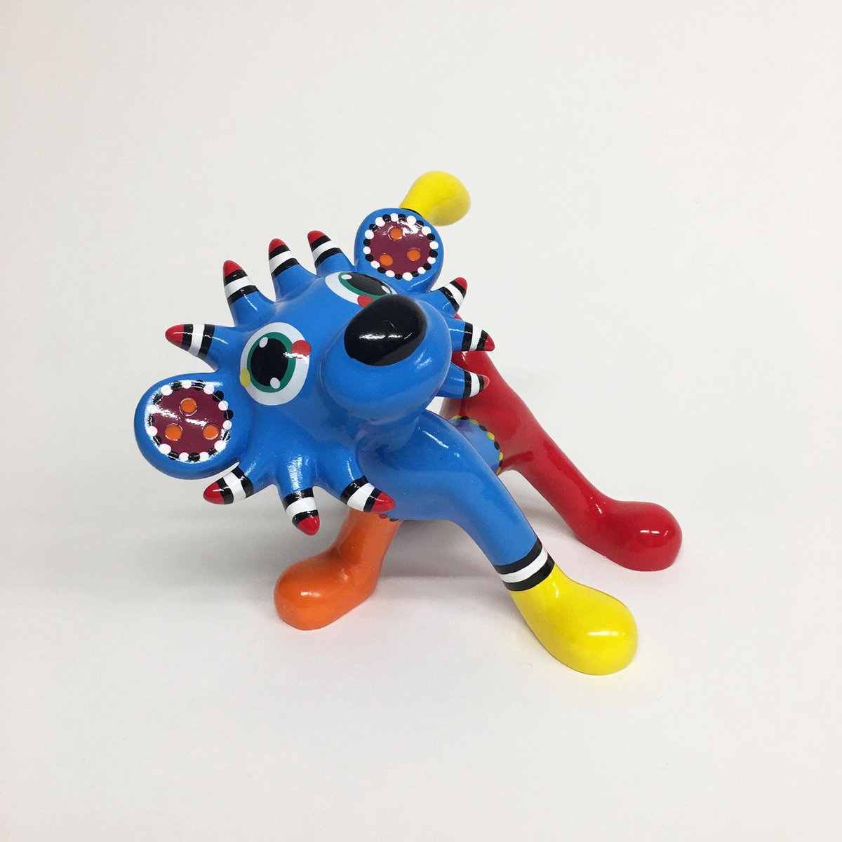 Jacky Zegers Beeld Leeuw Loekie-Kleurrijke, Vrolijke Kunst–Uniek en Origineel Cadeau– in Kleurrijke Geschenkdoos -JZ13-19 cm