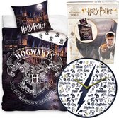Harry Potter Dekbedovertrek Hogwarts - Eenpersoons - 140 x 200 cm - katoen - Jongens meisjes dekbed - incl. Gryffindor wandklok 25cm