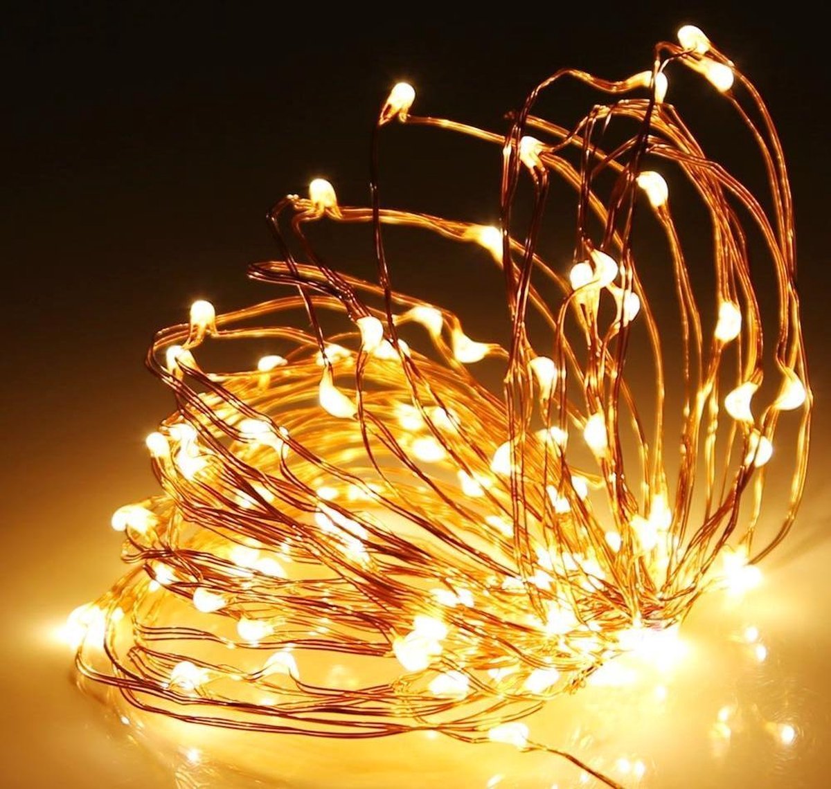 Kerstverlichting Warm Wit 2 Meter • LED • Kerstverlichting • Kerstlampje • Kerstlampjes • Kerst LED Verlichting • LED Lampjes Batterij • Kerst LED • Kerst • Strip Kerst 20 LED's • Kerst Lampjes Op Batterij • LED Lampjes op Batterij • Lampjes Kerst - Borg's Choice