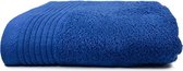 The One Handdoek 550 gram 50 x 100 cm Donker Blauw