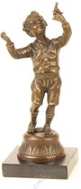 Beeld brons - Jongen speelt met vogeltje - Bronzen sculptuur - 23 cm hoog