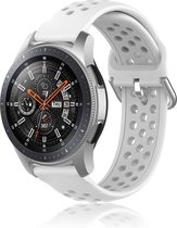 Siliconen Smartwatch bandje - Geschikt voor  Samsung Galaxy Watch 46mm siliconen bandje met gaatjes - wit - Horlogeband / Polsband / Armband