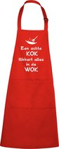 Mijncadeautje - Luxe schort - Een echte kok flikkert alles in de wok - rood
