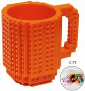 Build on Brick mug Oranje + zakje Bricks