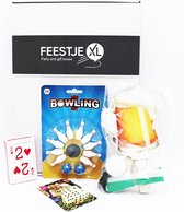 spelletjes voor volwassenen - Spelletjes doos - Verjaardag cadeau doos voor vrouwen, mannen, volwassenen en kinderen met: Bierpong - Kaartspellen - Mini bowlingspel - dobbelstenen