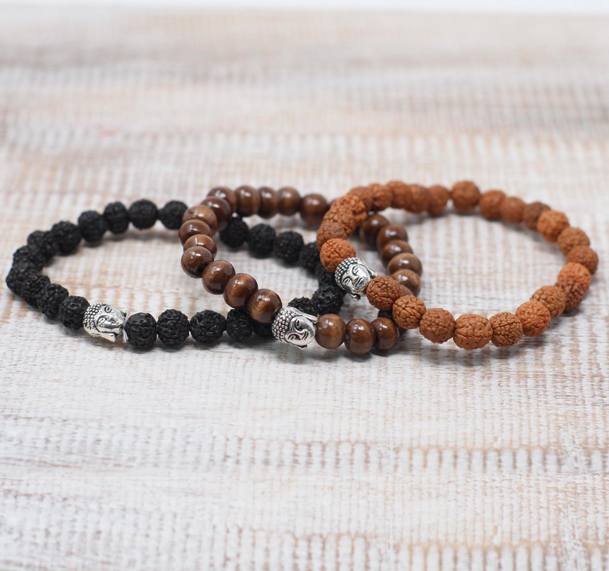 Bruine kralen en Boeddha-bangle