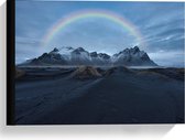 Canvas  - Regenboog boven Berggebied - 40x30cm Foto op Canvas Schilderij (Wanddecoratie op Canvas)