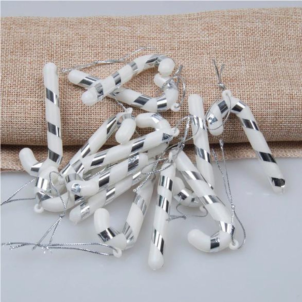 ProductGoods - Zilveren Zuurstokken - Zuurstokken - Kersthangers - Set van 24 stuks - Kerst Decoratie - Kerst