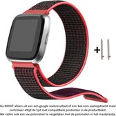 22mm Zwart - Rood Nylon Horloge Bandje geschikt voor bepaalde 22mm smartwatches van verschillende bekende merken (zie lijst met compatibele modellen in producttekst) - Maat: zie maatfoto - klittenbandsluiting – Black -Red Nylon Strap