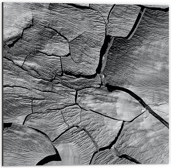 Dibond - Grijs Gescheurde Ondergrond - 50x50cm Foto op Aluminium (Wanddecoratie van metaal)