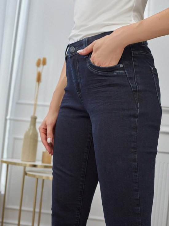 red button jimmy jeans