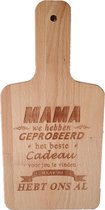 Passie voor stickers Snijplank van hout met gelaserde tekst: Mama we hebben geprobeerd het beste cadeau