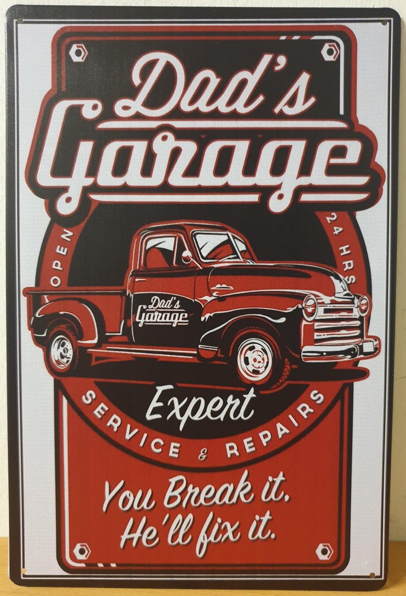 Dad's Garage rode Pick up Reclamebord van metaal METALEN-WANDBORD - MUURPLAAT - VINTAGE - RETRO - HORECA- BORD-WANDDECORATIE -TEKSTBORD - DECORATIEBORD - RECLAMEPLAAT - WANDPLAAT - NOSTALGIE -CAFE- BAR -MANCAVE- KROEG- MAN CAVE