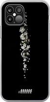 6F hoesje - geschikt voor iPhone 12 Pro Max -  Transparant TPU Case - White flowers in the dark #ffffff