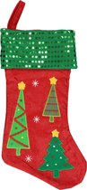 Rood/groene kerstsokken met kerstbomen print 45 cm - Kerstversiering/kerstdecoratie