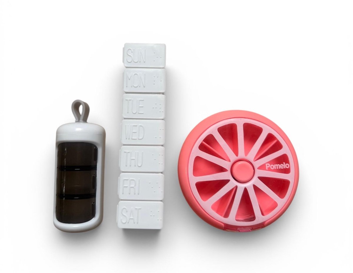 TravelBuddy Reisset – 3-in-1 Pillendoos Set voor Onderweg | Medicijndoos + 7-Daagse Weekpillendoos + Tablettenhouder | Vliegvakantie, Weekend & Dagtrip | Vitamines & Supplementen