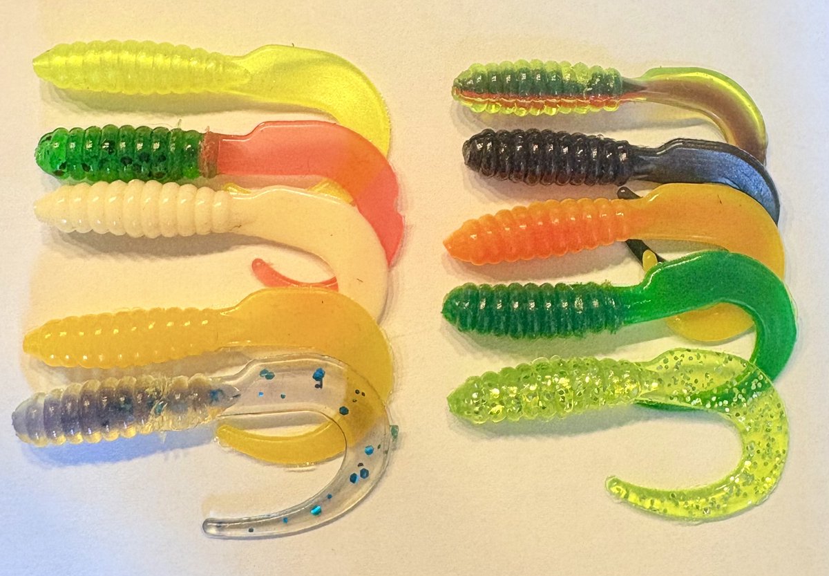 10x Twister enkel 4cm - 1,6 inch assortiment B in diverse kleuren uit Amerika - Roofvissen - Baars - Snoekbaars - Kunstaas - Kunstaasset