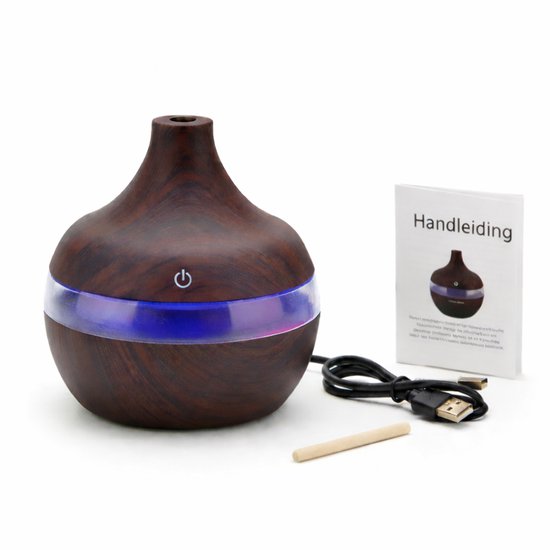 Aroma Cool Mist Diffuser 150ml - Ultrasone Vernevelaar - Etherische Olie Verstuiver - Aromadiffuser - Bevochtiger - Air/Lucht - Aroma Therapie - Verdamper - Geur Verspreider - Luchtbevochtiger - Sfeervolle LED Verlichting - Hout Look