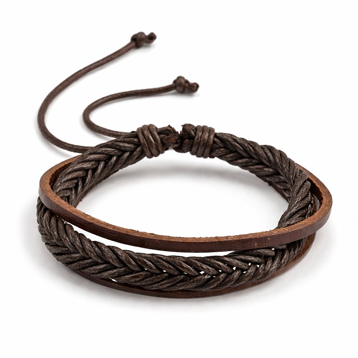 Bruine herenarmband leren koordjes en gevlochten touwtjes met schuifknoop