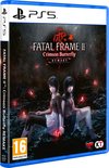 Playstation 5 spel "Fatal Frame II: Crimson Butterfly Remake", zijaanzicht, met twee meisjes en rode vlinders.