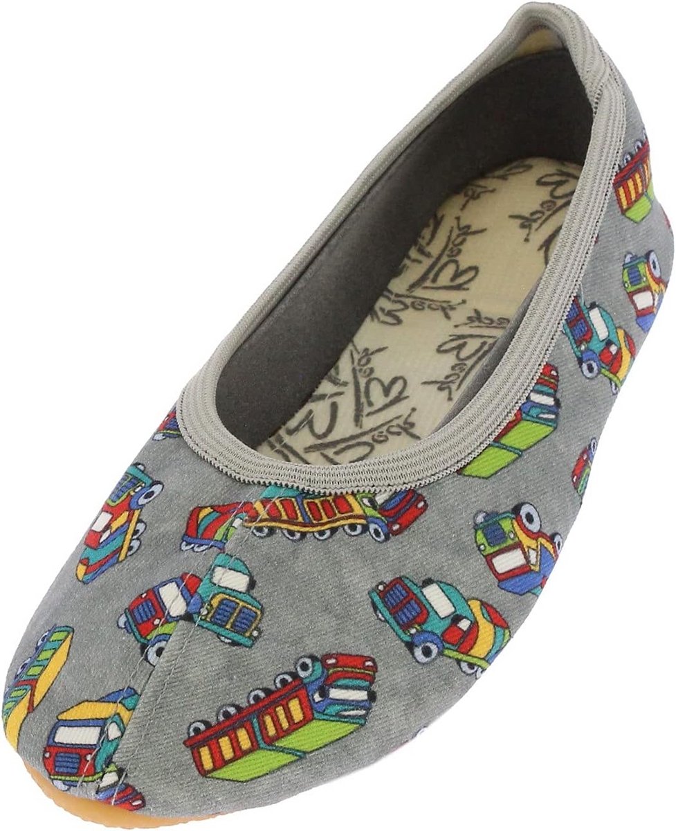 Zachte, grijze gymnastiekschoenen met kleurrijke voertuigen, ideaal voor sport, dans en vrije tijd.