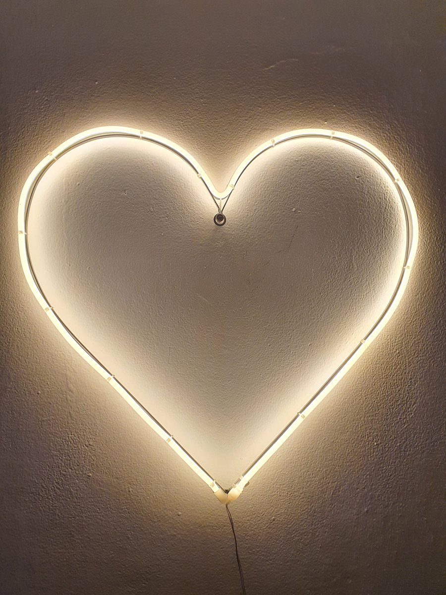 Luca Lighting Hart Neon Led wandlamp warm wit, L49xB1xH43cm