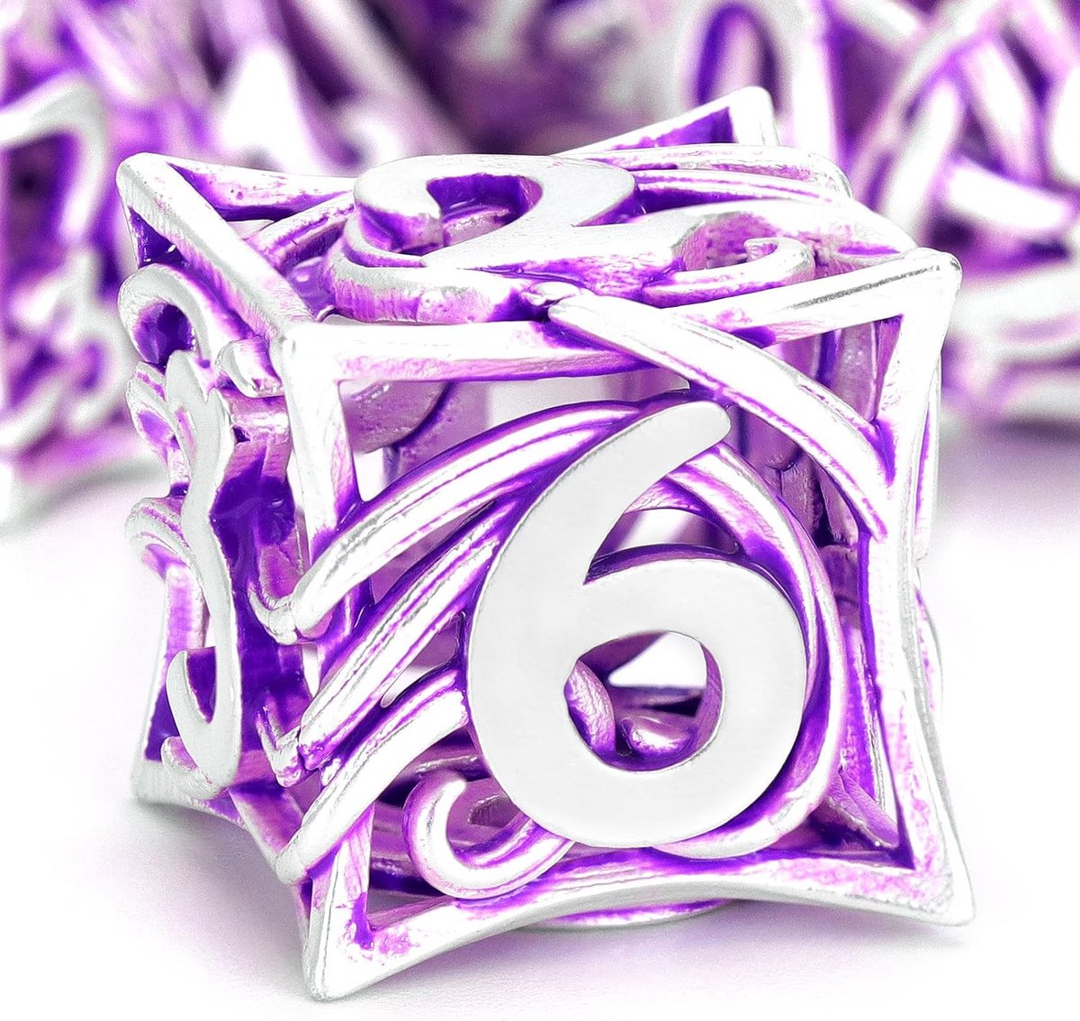 Metalen D&D Dobbelstenen Set van 7 Stuks - Holle Polyedrische Dobbelstenen met Wijnstok Design en Opbergdoos