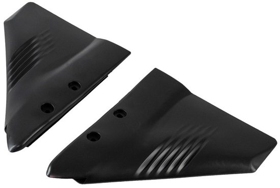 Twee zwarte, driehoekige hydrofoil stabilisatoren met geribbelde zijkanten.