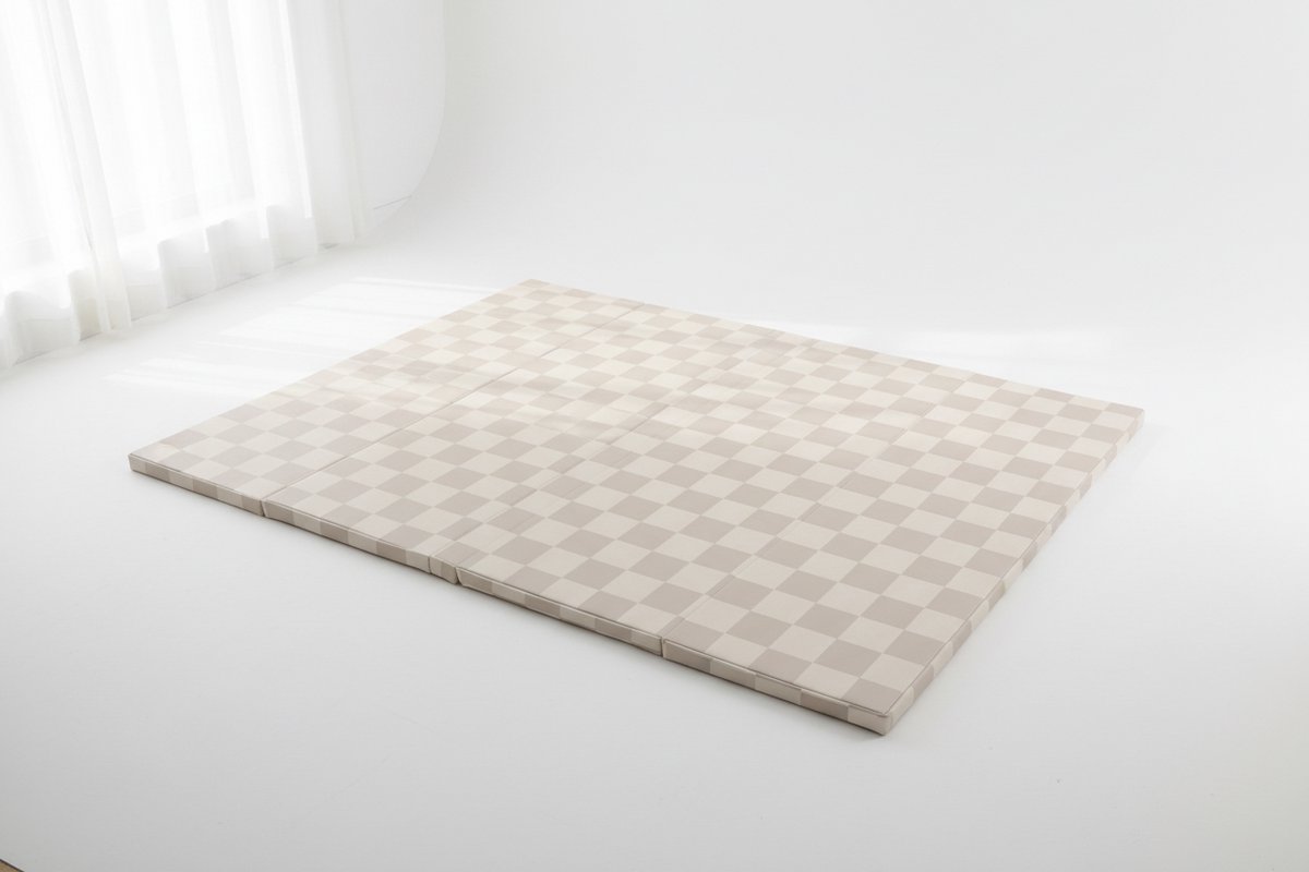 HENVAE® Beige Speelmat 200 x 140 cm x 4 cm EXTRA DIK – Baby speelmat - Veilig - Kruipmat - Speelkleed - Speelmat kinderkamer - Speelmat baby - Premium - Opvouwbaar - Dubbelzijdig - Turnmat - Gymnastiekmat - Yoga mat – Kinderopvang - Babykruipmat