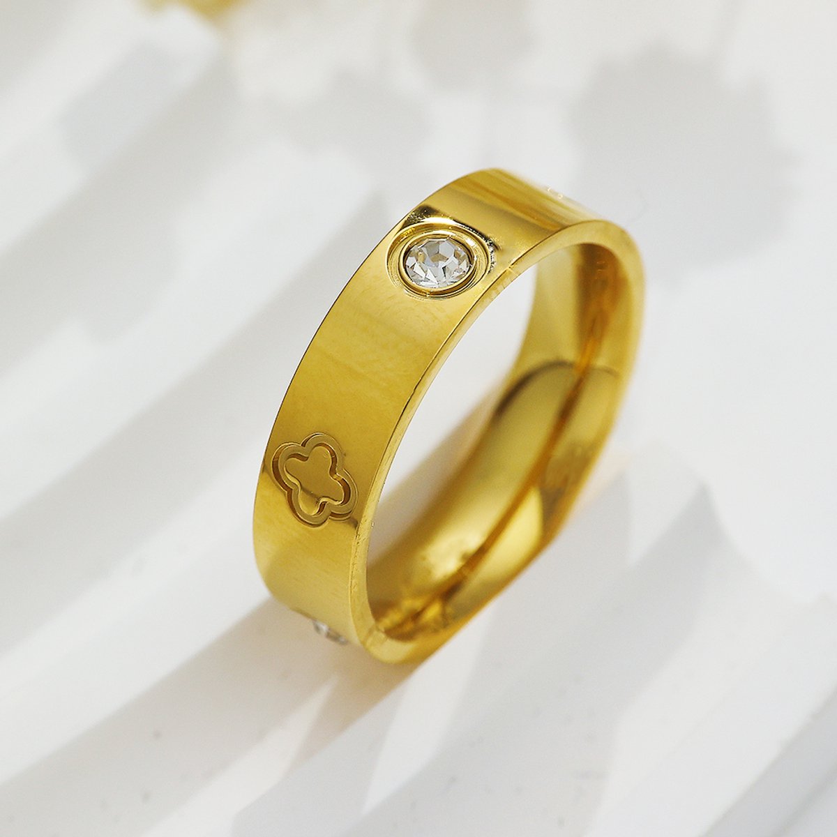 Glintweave – Roestvrijstalen Ring met Zirkonia – 18K Verguld – Dames – Goud