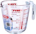 Glazen Pyrex maatbeker van 0,5 liter met rode maataanduidingen.