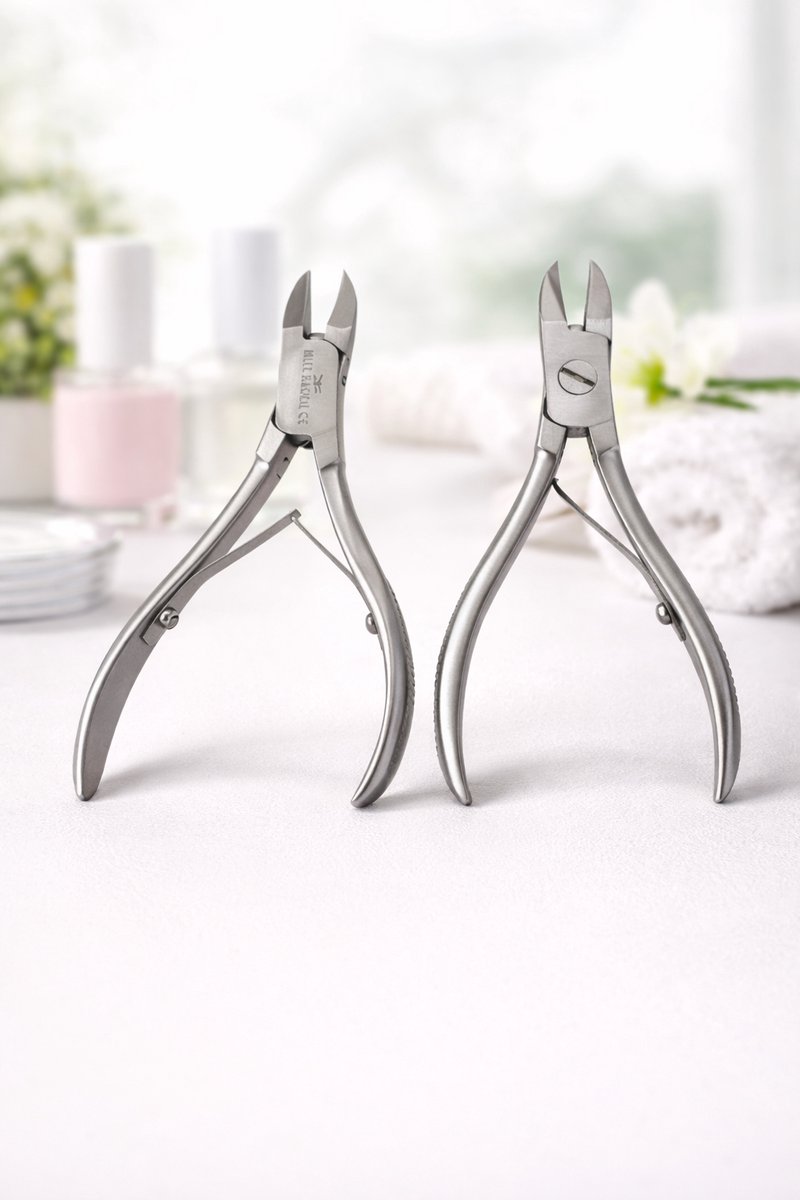Belux Surgical Instruments / Nageltang 11 cm – Gebogen Bek – Professionele Nagelknipper – RVS – Voor Harde & Ingegroeide Nagels – Niet Steriel (Steriel Verpakt)
