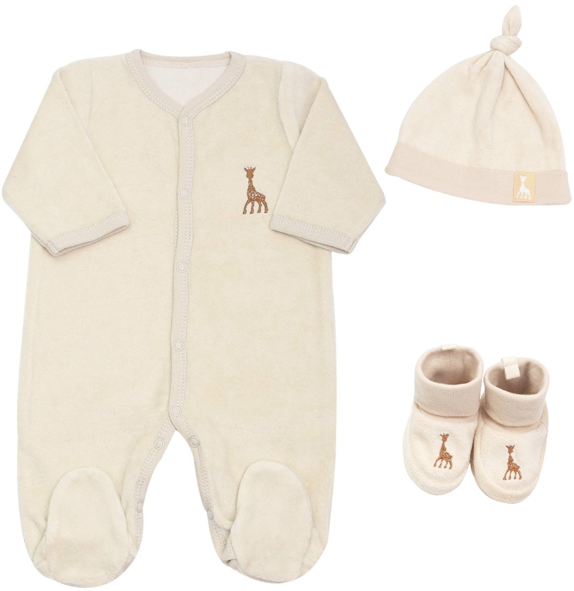 Sophie de giraf Geboorteset Velours Beige – Baby Pyjama, Mutsje & Slofjes 0M (50 cm) – Zacht Fluweel – Unisex – Comfortabele Vooropening – Luxe Kraamcadeau Set
