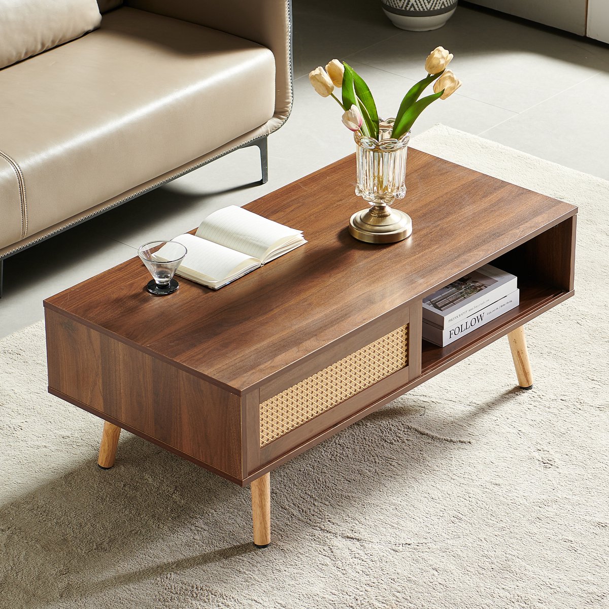 REDOM Salontafel - Rotan Vlechtwerk En Schuifdeur - Modern - Voor Woonkamer - MDF En Houten Poten - Bruin - 105 X 55 X 40 Cm
