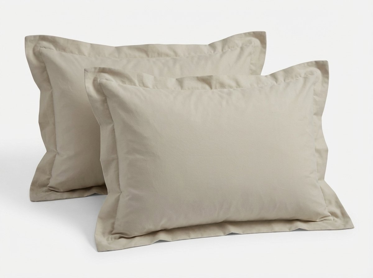 Trio - Kussenslopen - Egyptisch Perkal Katoen - 200 TC - 2x 65x65 cm - Met Volant - Taupe