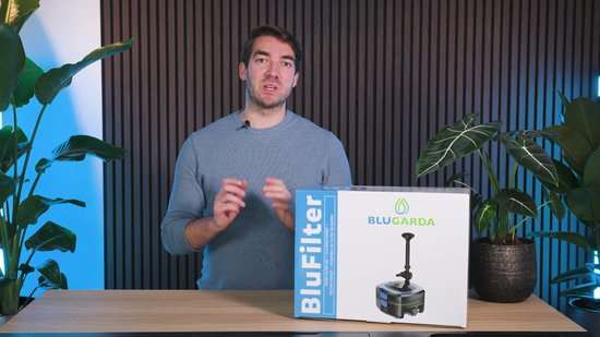 BluGarda BluFilter 3611 - Vijverpomp met filter - Complete vijverfilter set met pomp, fontein en UV lamp in één - Algenbestrijding - UV Filter - Vijver - 3.600 l/u - 11W UV-c