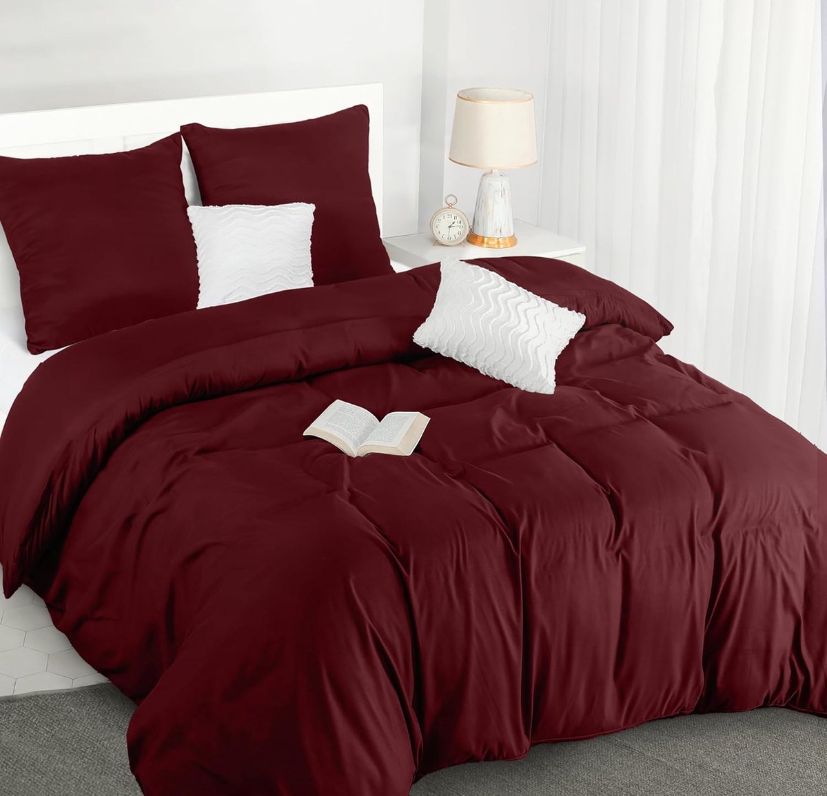 Azalia Bedding Dekbedovertrek Set - Zachte Microvezel Dekbedovertrek 200x200cm met Kussenslopen 80x80cm - Beddengoed Dekbedovertrek Set - Bordeaux