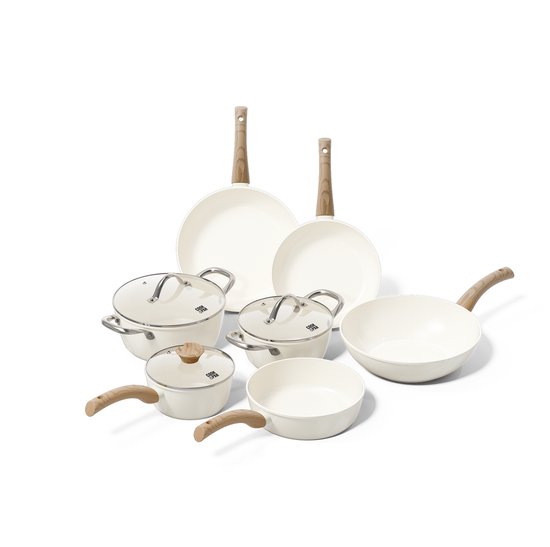 Cuisinox - Mythic - Pancake pan 25.7 cm with white ceramic coating - Fixed Soft Touch handle in wood effect - PFOA and PFAS free - Colour: white and grey