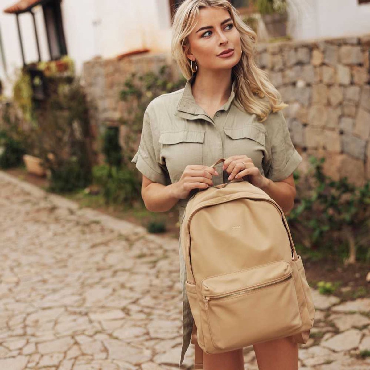 MŌSZ Laptoprugzak dames nylon 15.6 inch - Beige : Schooltas/ Rugtas meiden